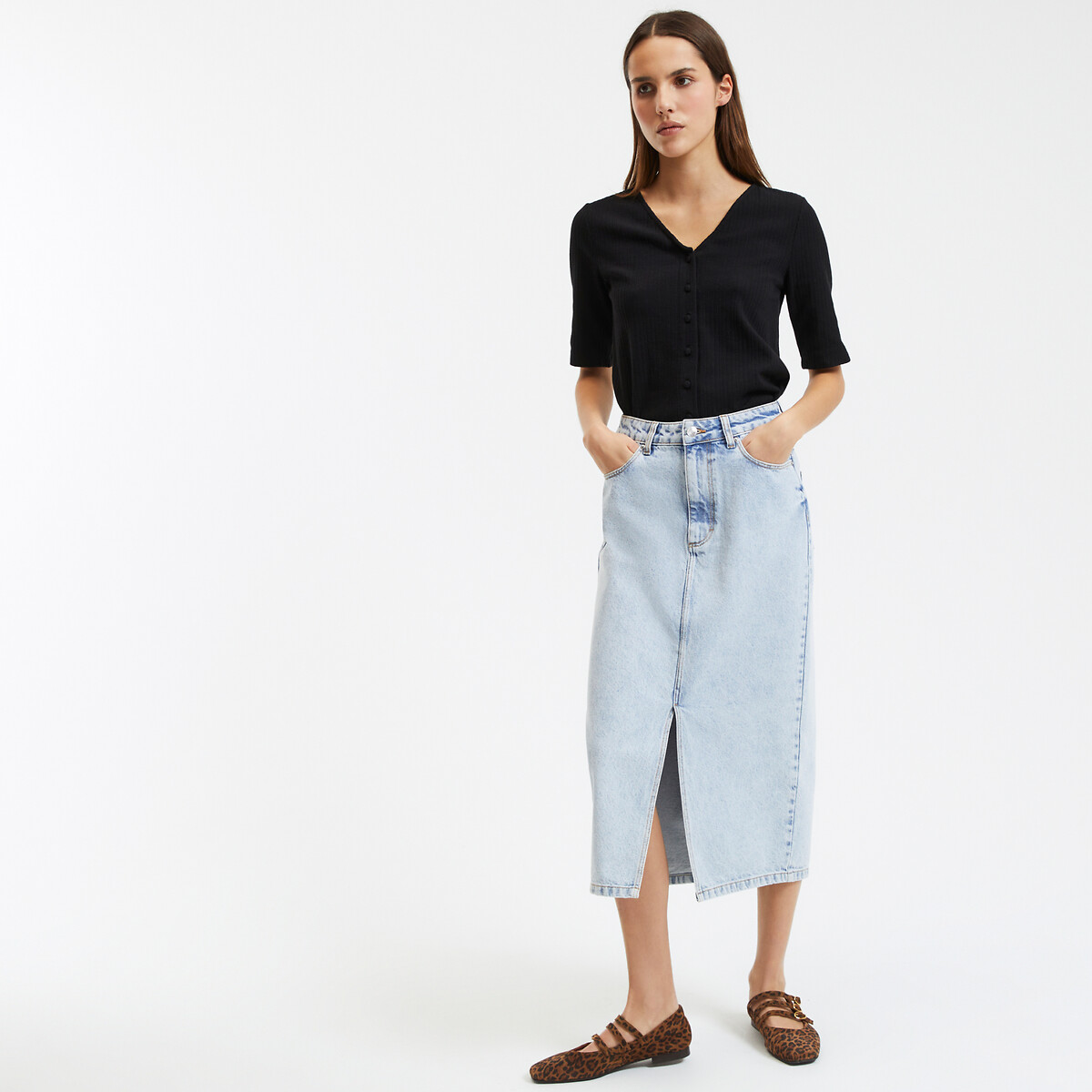 COLEÇÃO LA REDOUTE<br>Camiseta com decote em V, fechamento por botões e mangas curtas