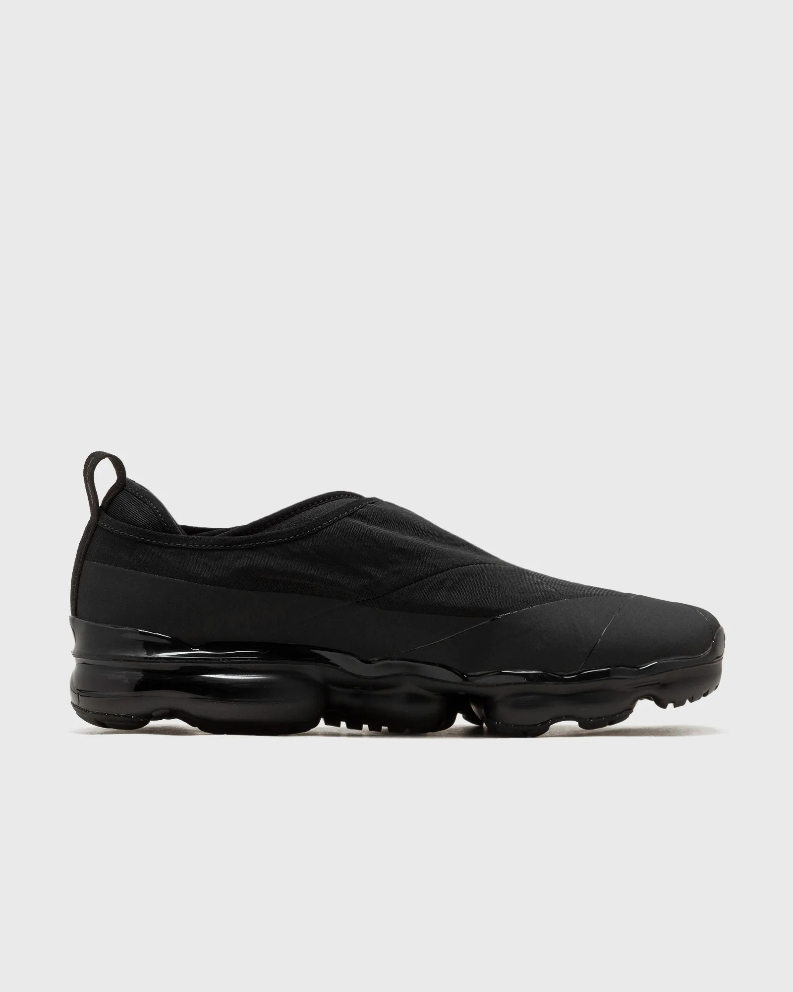 Nike AIR VAPORMAX MOC ROAM