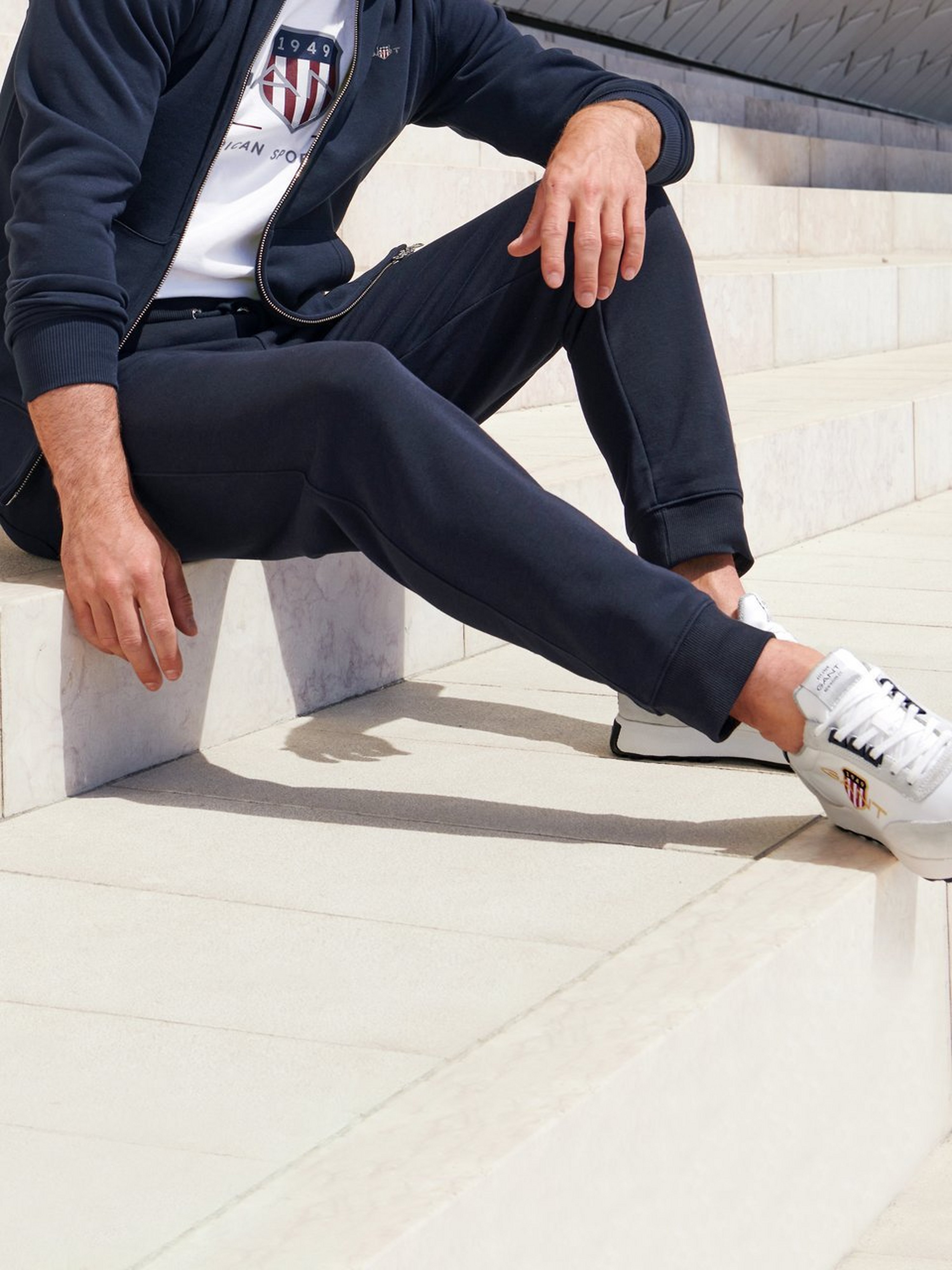 Lange Jogging-Hose