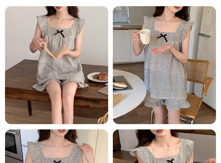Sweetzer - Gestreepte pyjamatop met kapmouwen, vierkante hals en strik / Loungeshorts / Midi-slaapjurk / Set