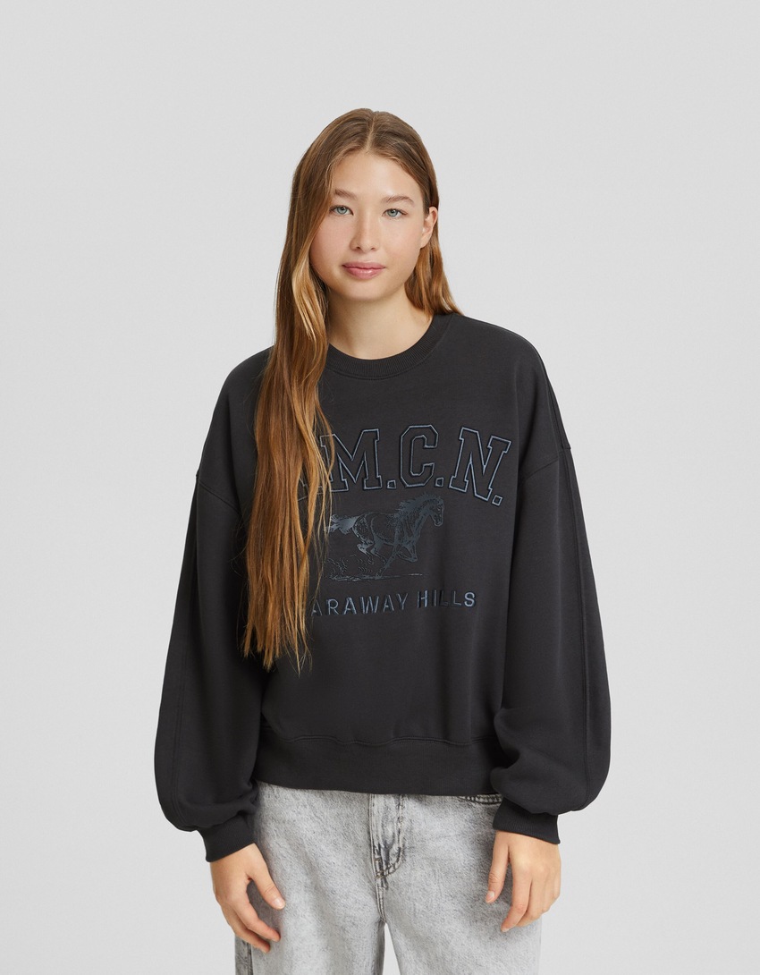 Moletom oversized bordado