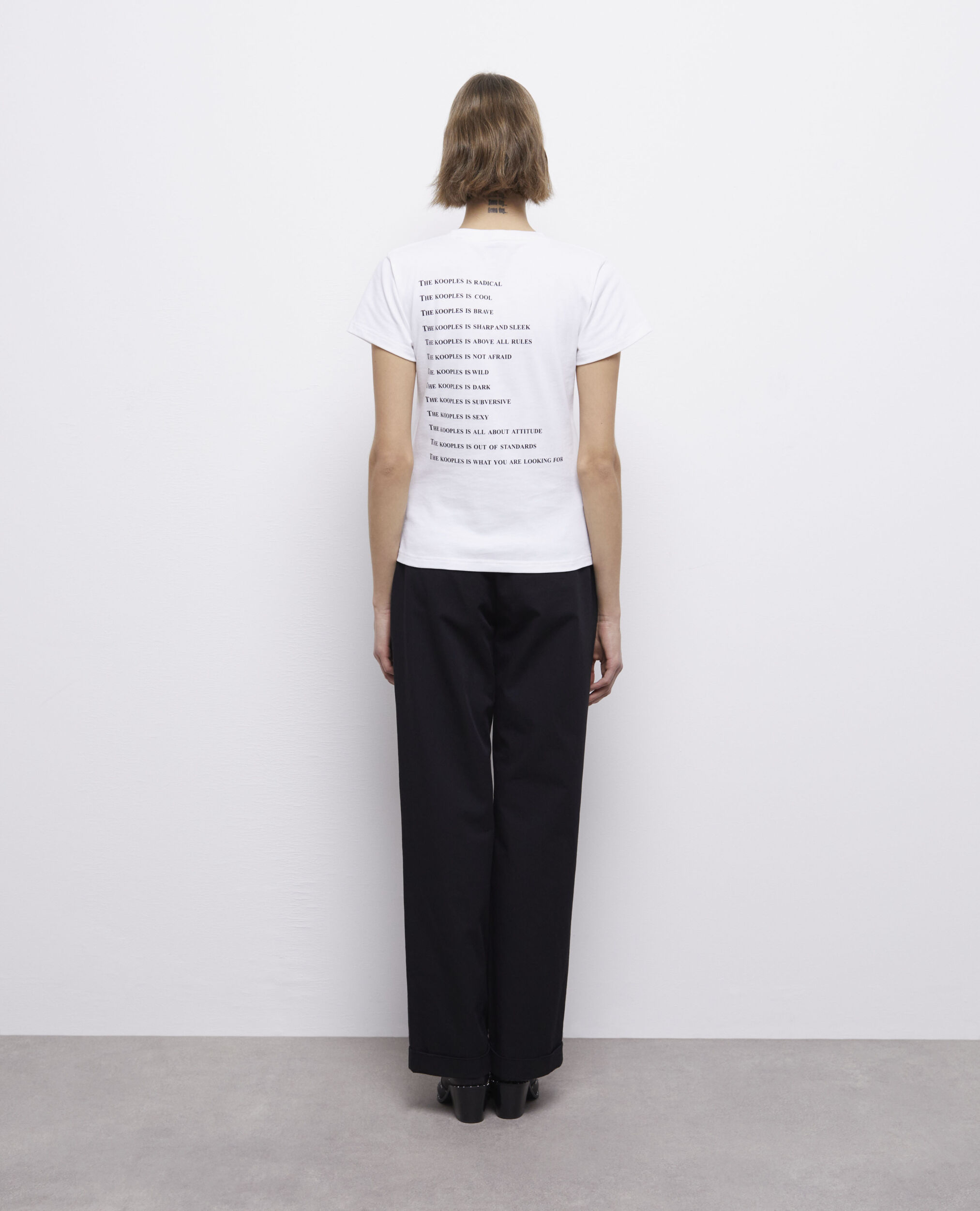 T-shirt What is blanc