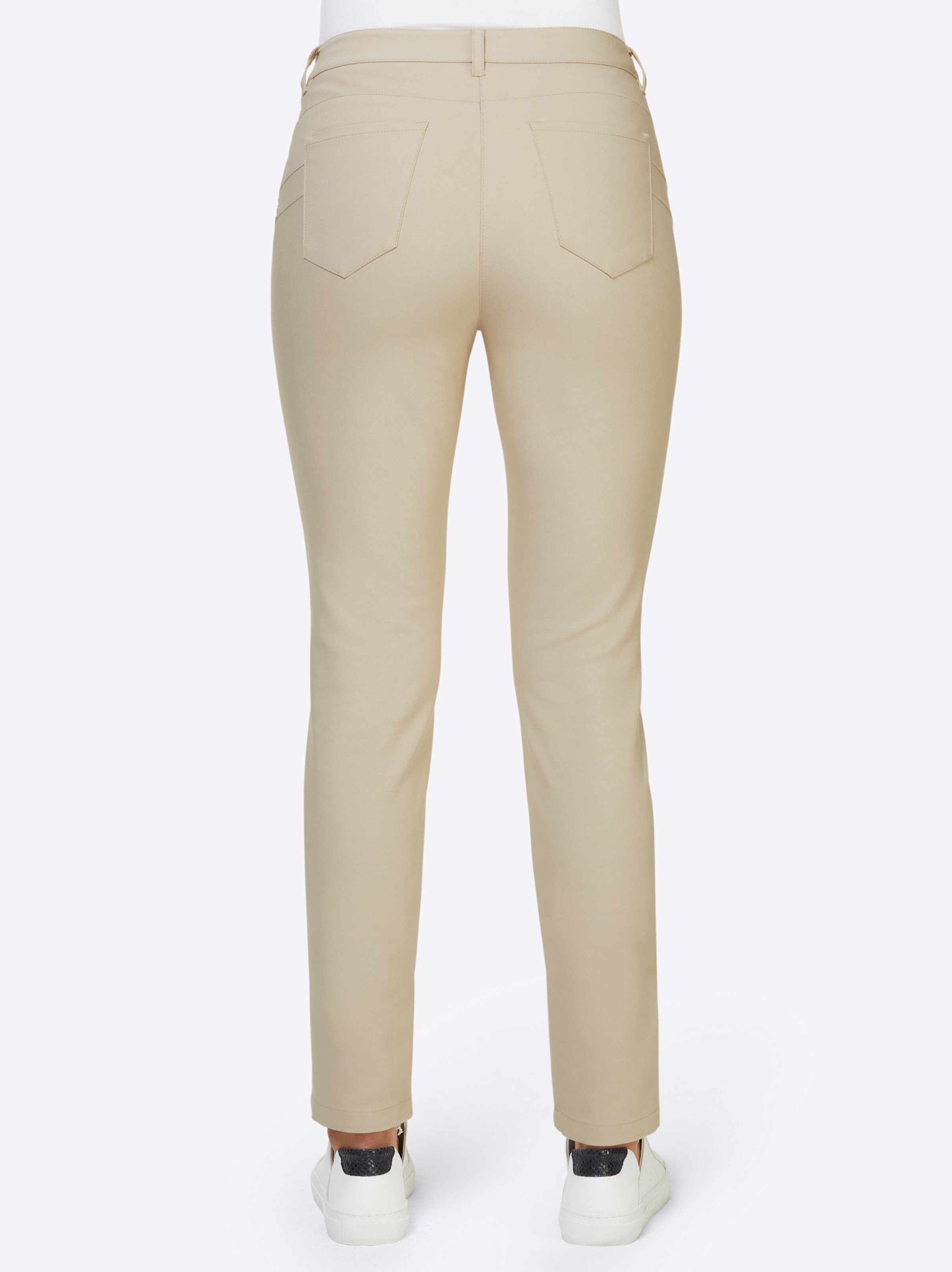heine Hose in sand