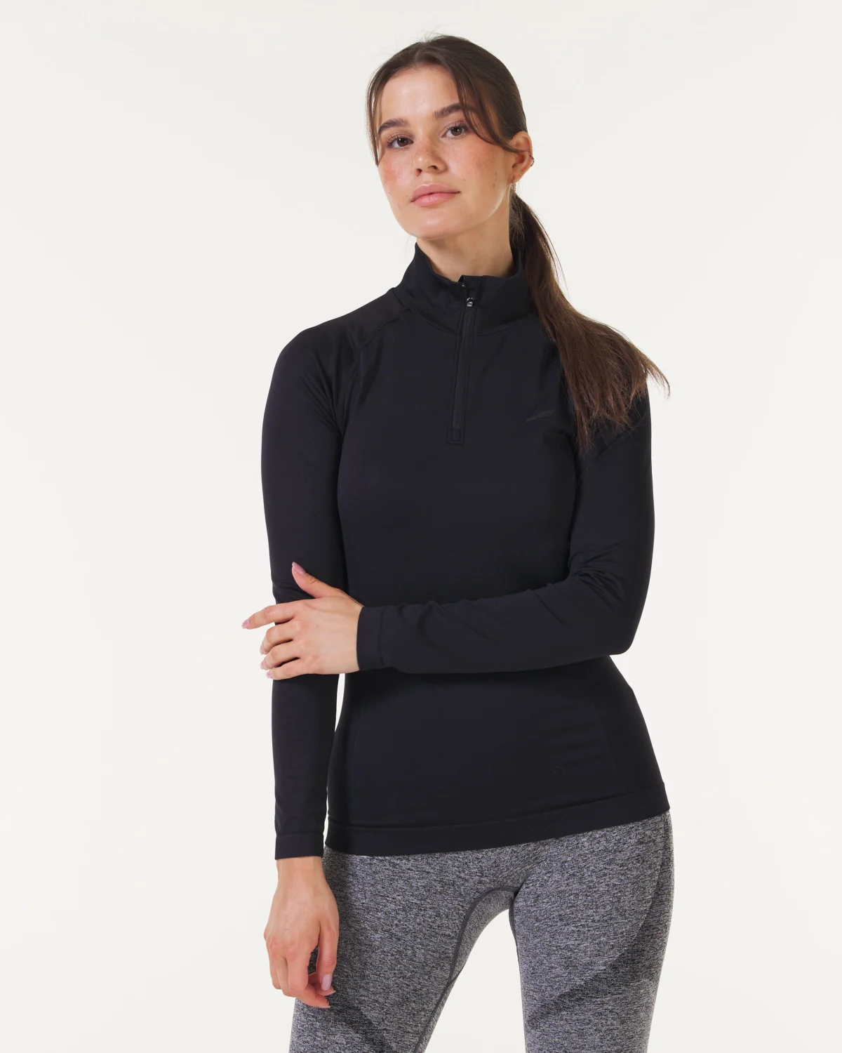 LEVITY Essential Seamless 1\4 Zip Black