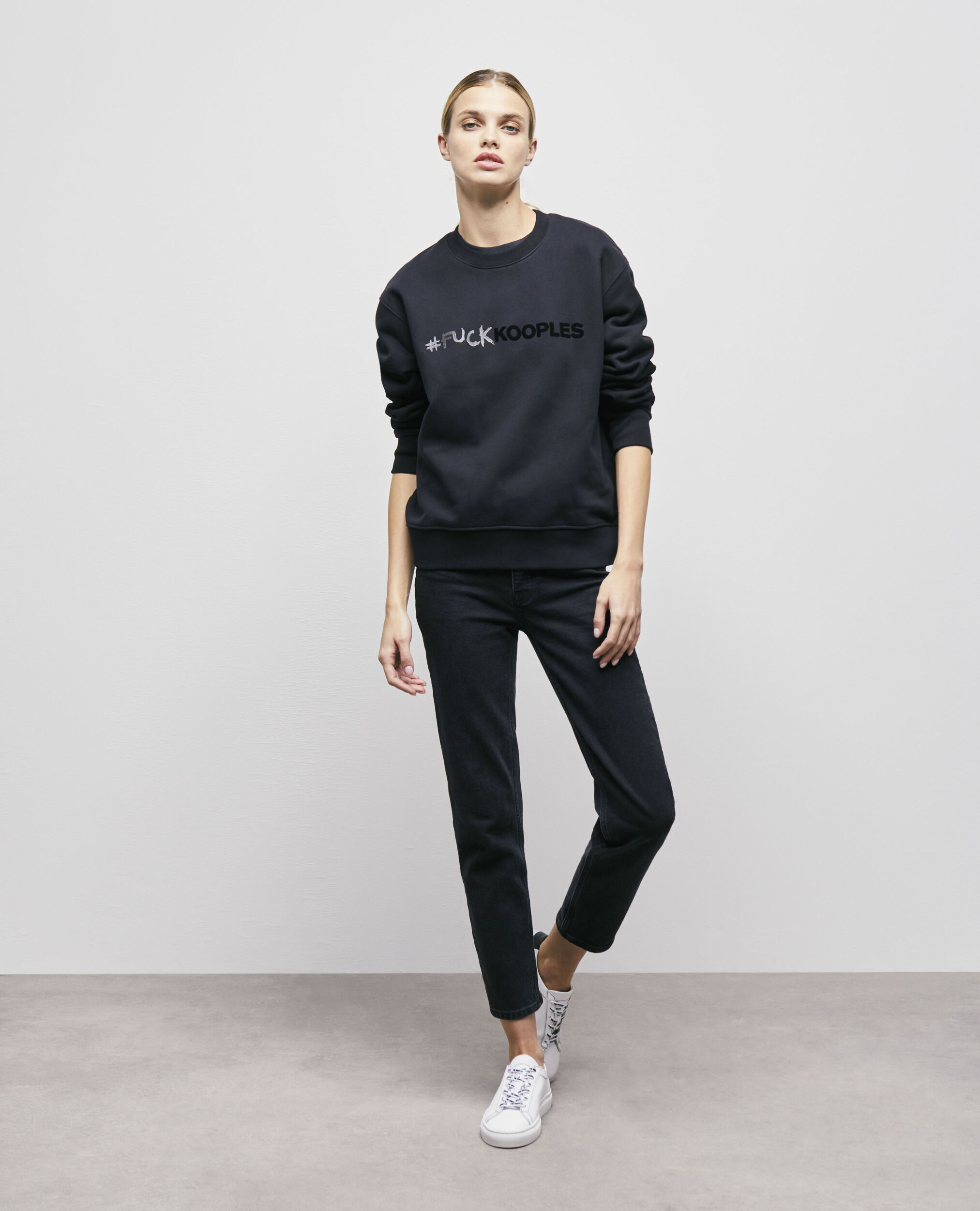 Sweatshirt logo noir