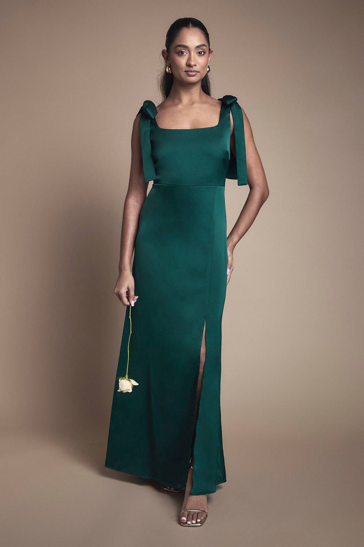 Oasis Robe De Demoiselle D'honneur Mi-longue Émeraude En Satin Avec Liens Aux Épaules