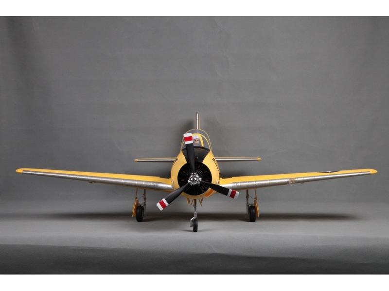 FMS Warbird Trojan T-28D V4 1400 mm, gelb PNP Detaillierter Scale Warbird mit elektrischem Einziehfahrwerk