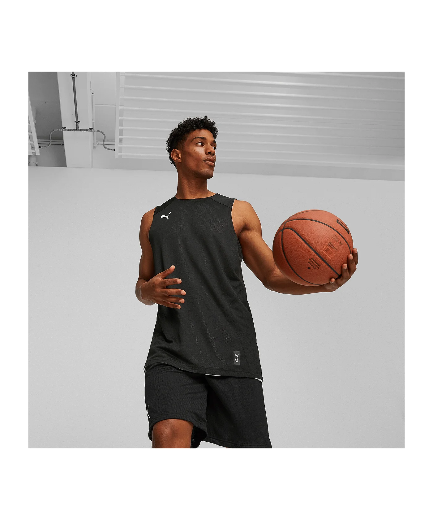 PUMA Hoops Team Reverse Trikot Schwarz F01