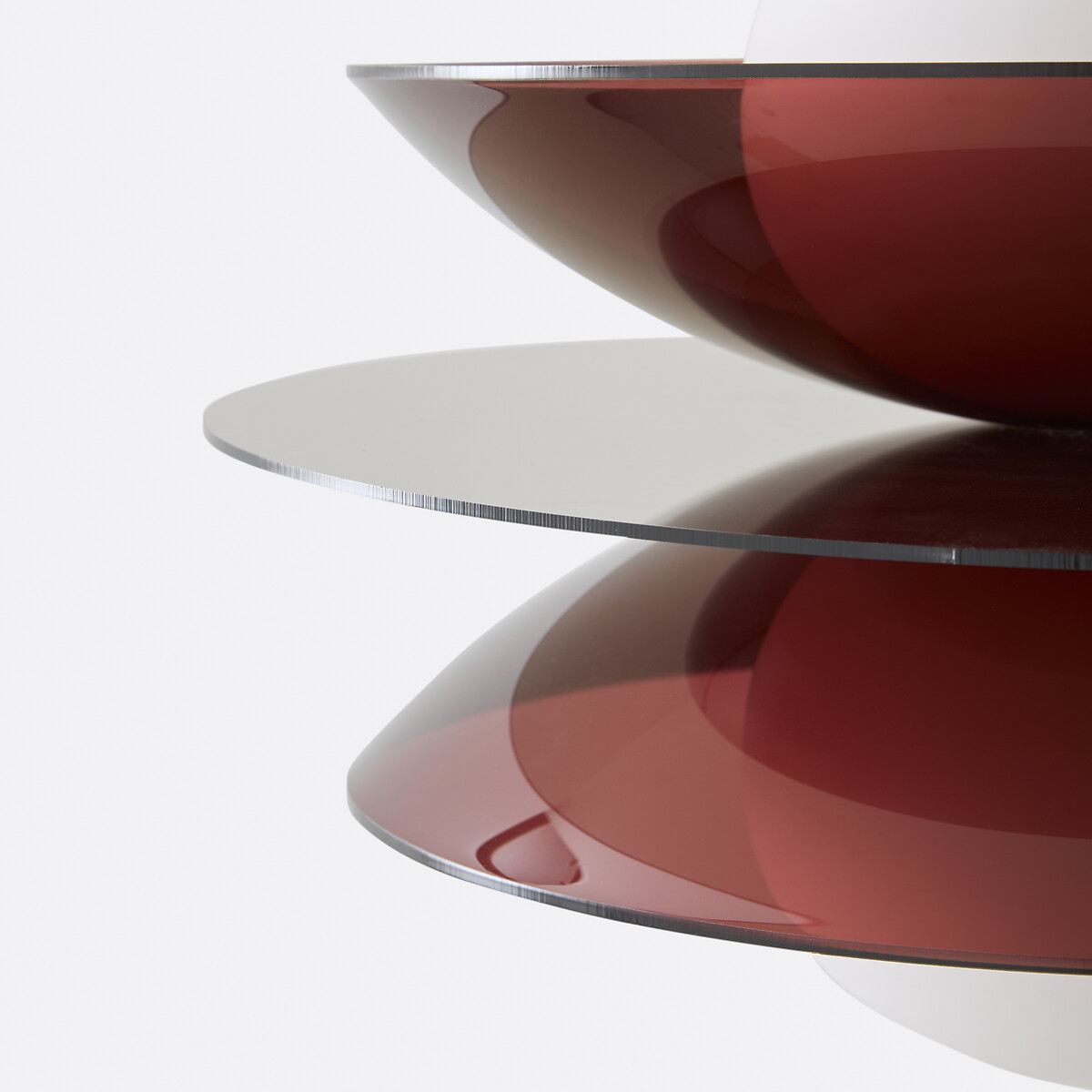 LA REDOUTE INTERIEURS<br>Luminária pendente em plexiglás e vidro opalino, Okara