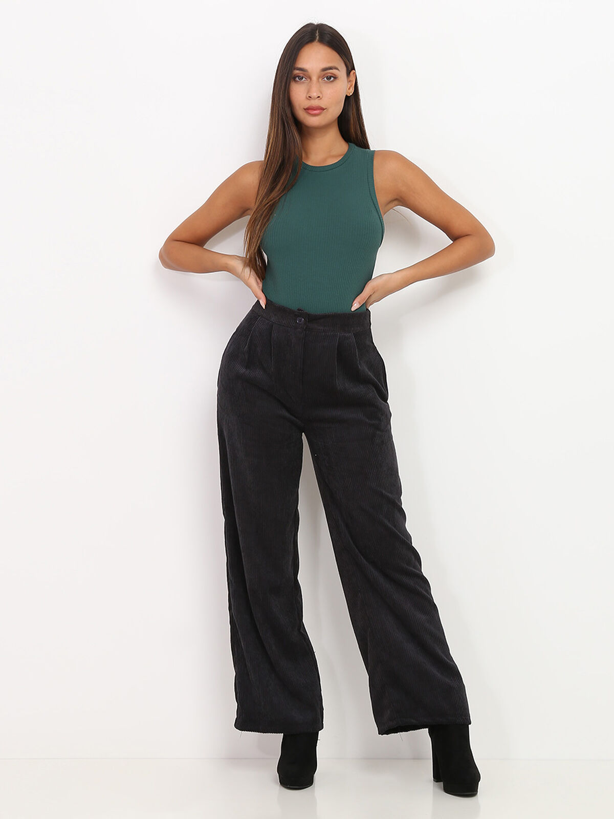 Pantalon large en velours côtelé- Noir