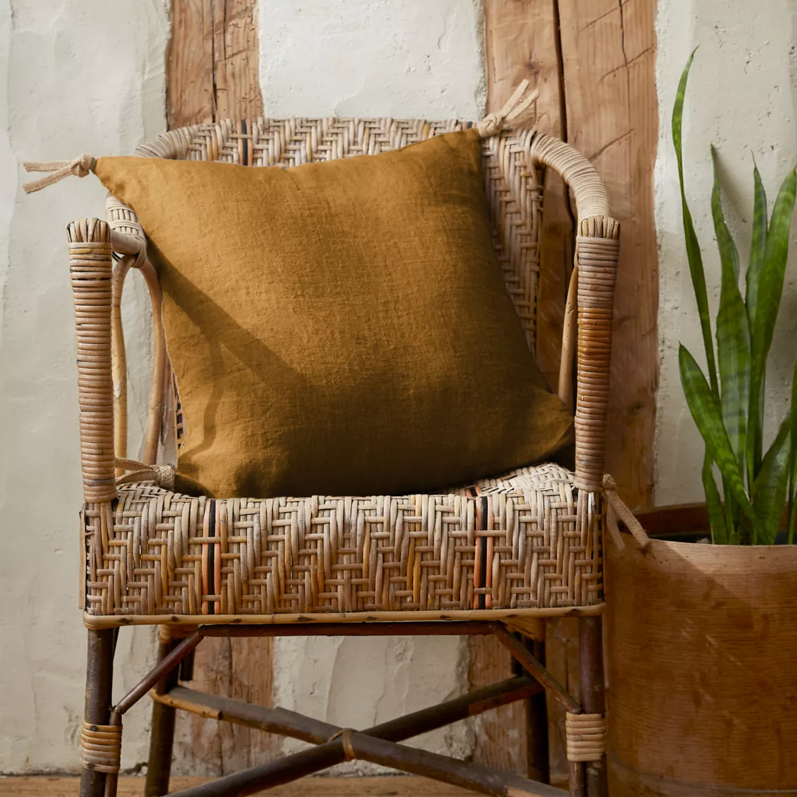 Coussin carré lin lavé (45 cm) Louise Caramel