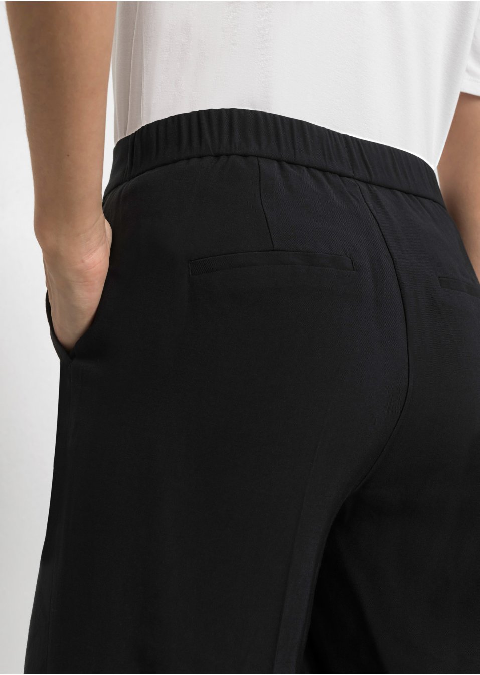 Pantalon à jambes larges