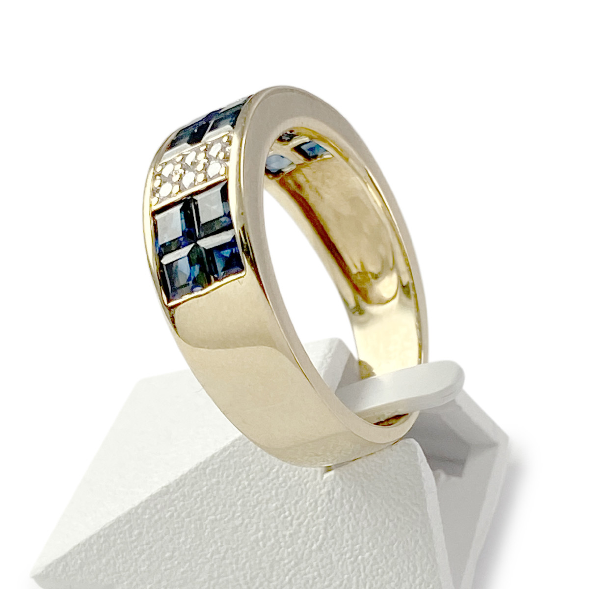 Bague d'occasion or 750 jaune saphirs diamants