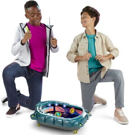 Hasbro BEYBLADE QS LIGHT IGNITE BATTLE SET