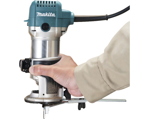 Makita RT0702CX2J 710W bovenfrees met één hand, slaghoogte 0-40 mm inclusief bovenfrees-, hoek- en randfreesmodules in MAKPAC maat 4