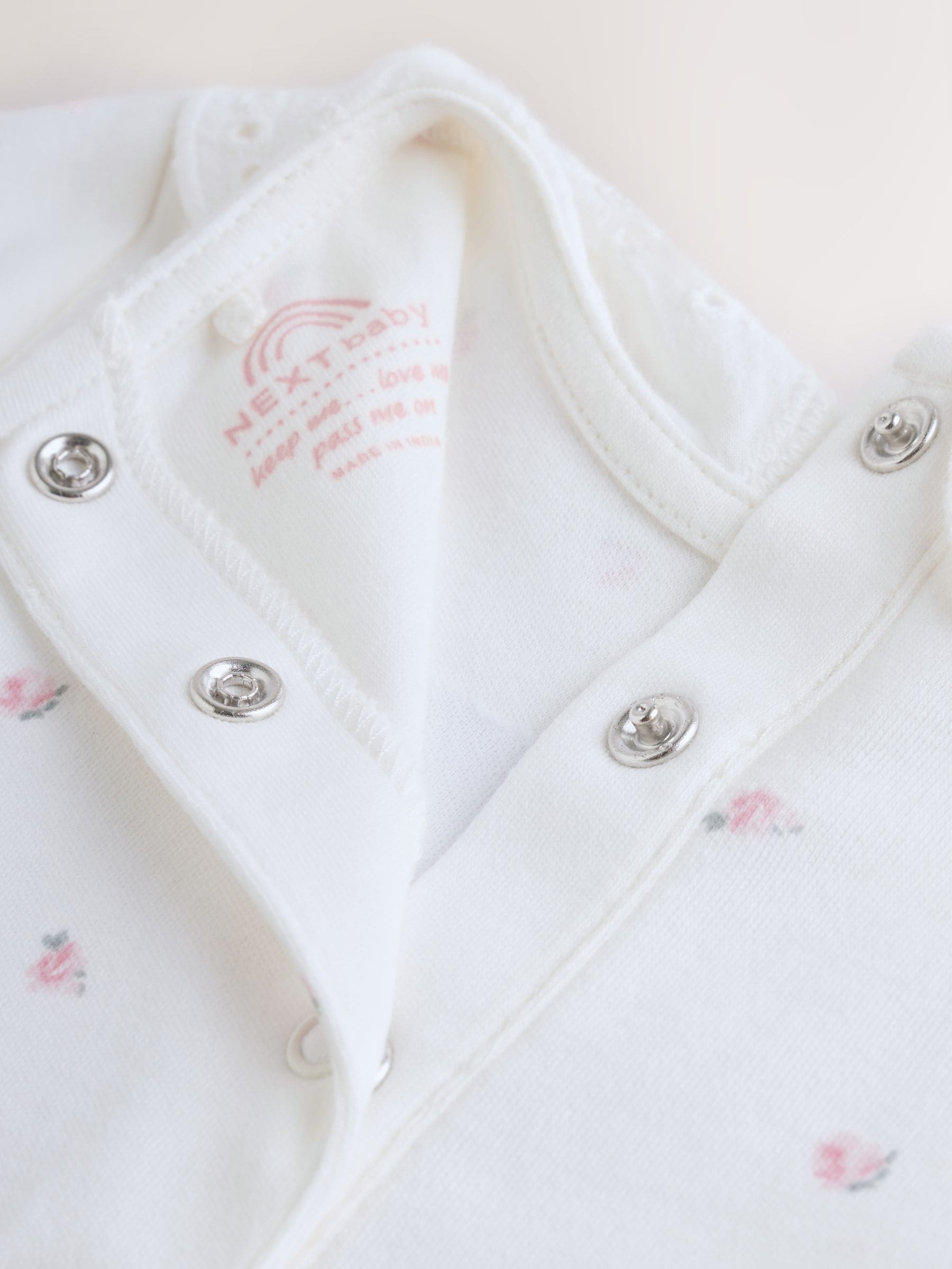White Little Sister - Gezinspyjama voor baby's (0-2jr)