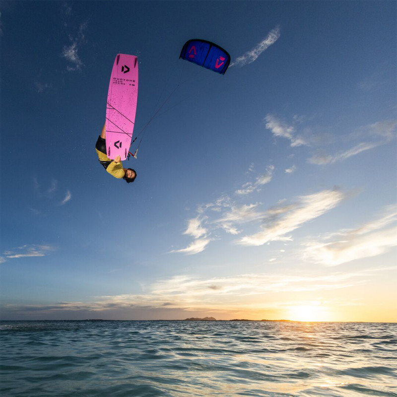 PLANCHE DUOTONE TEAM SERIES FREESTYLE SLS 2025