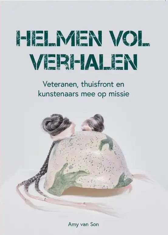 Helmen Vol Verhalen - Boek - Veteranen - Kunstwerken