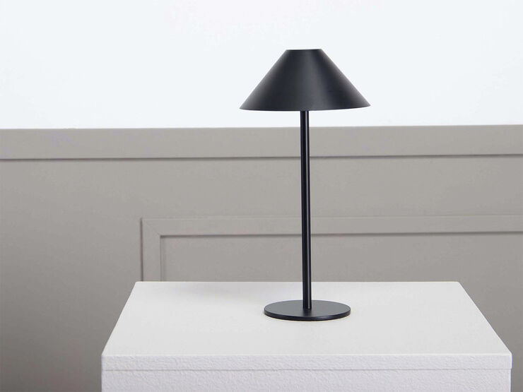 House of Sander Era Tale Lamp Black