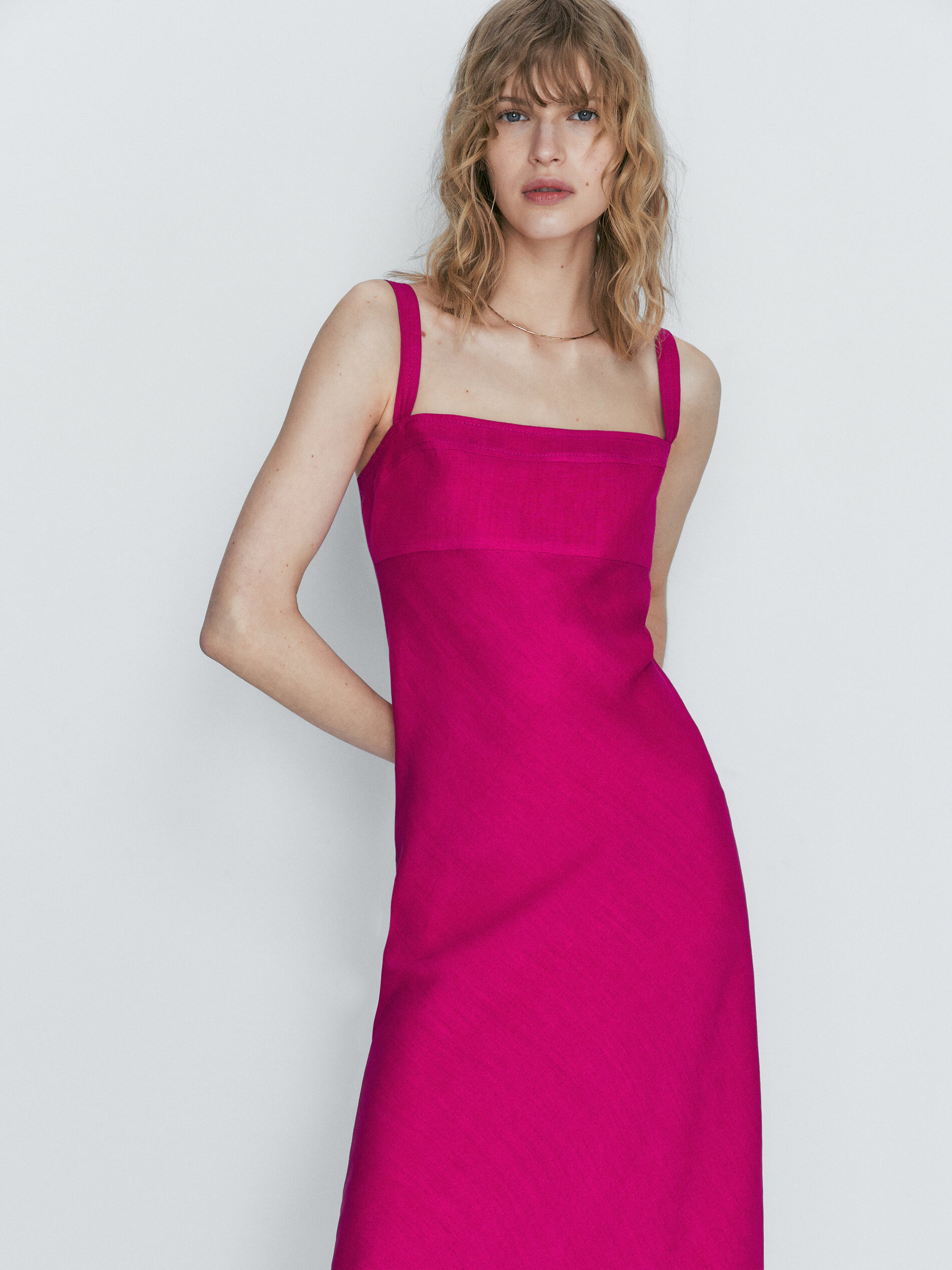 Vestido midi com laços de linho - Buganvilla