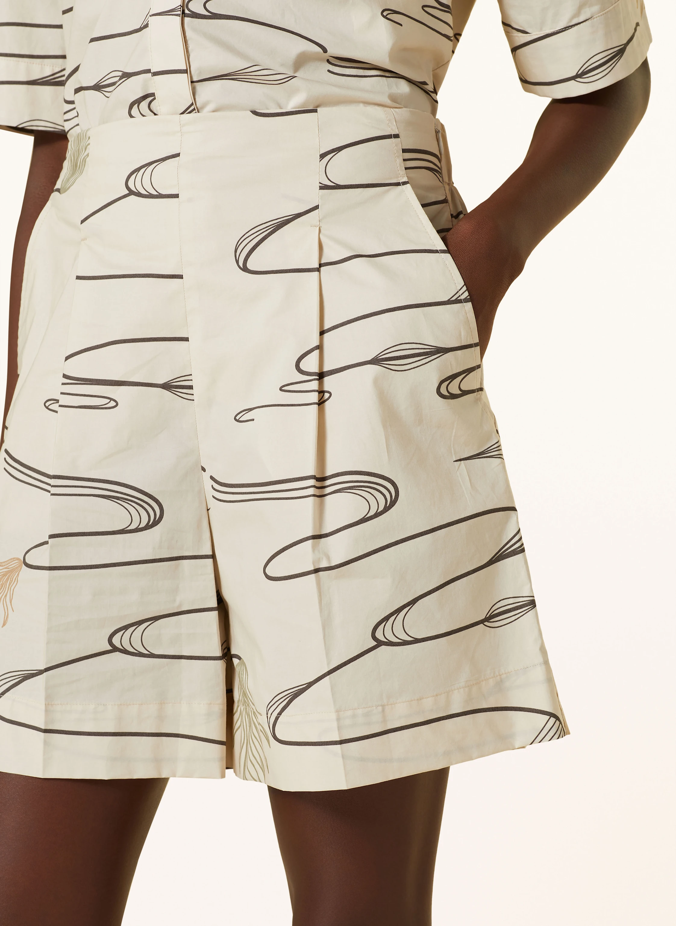 MM Shorts AGITO