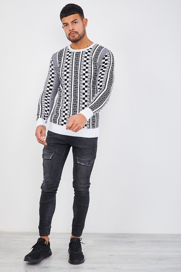 Pull en maille blanc à motifs noirs