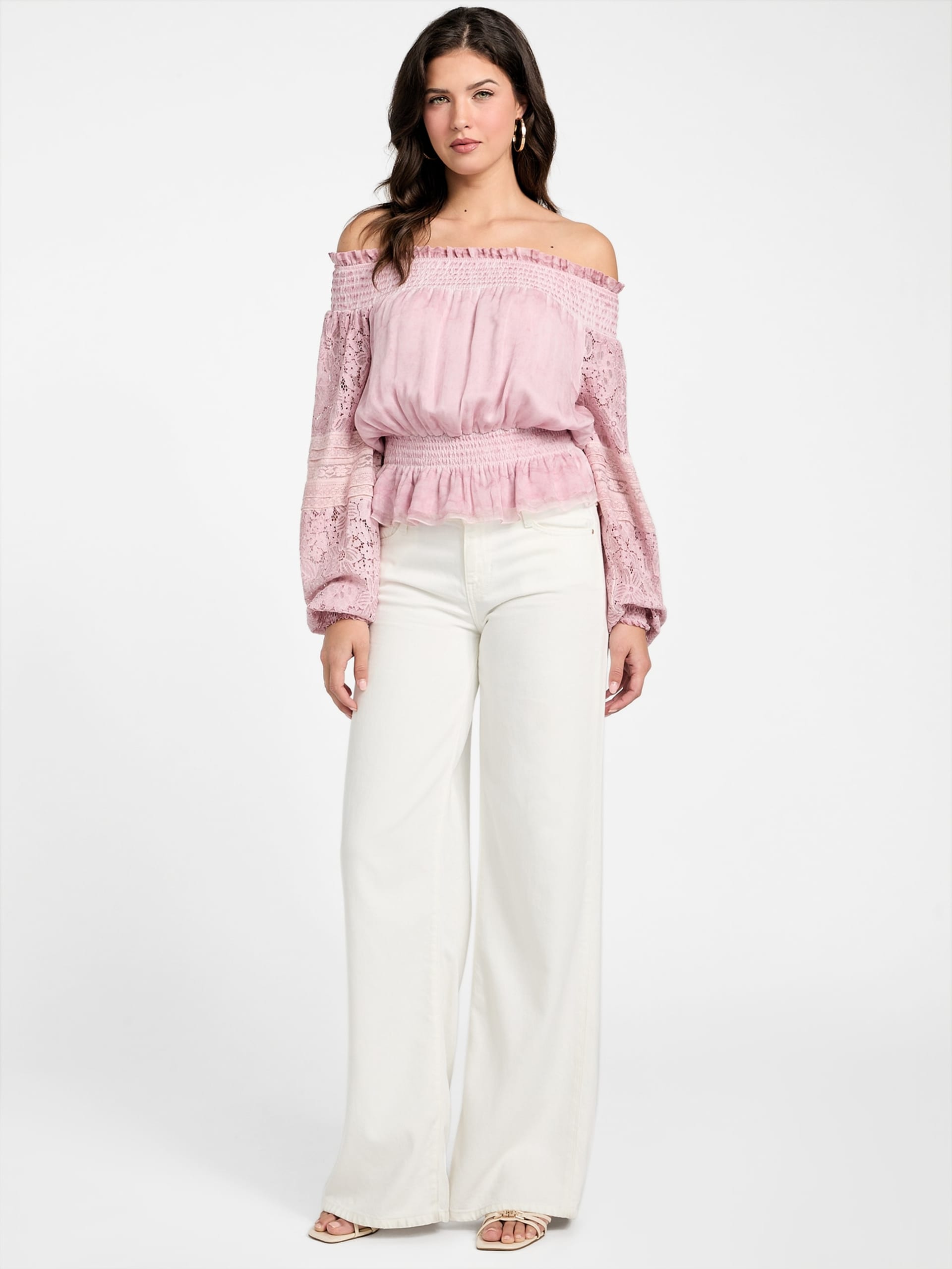 Blusa Audrey com ombros à mostra