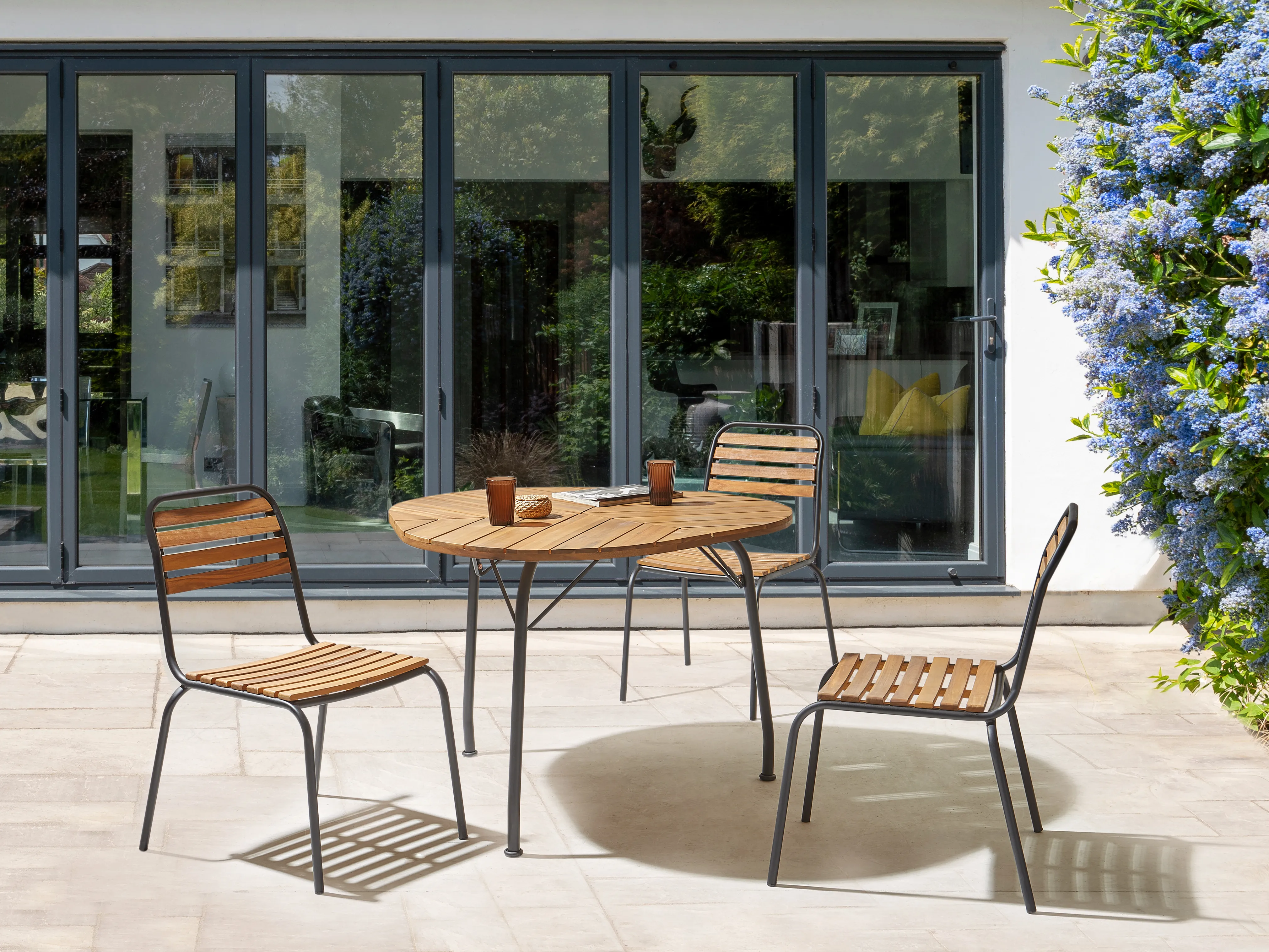 Tuin eettafel VARENNA 106 cm 103 cm Acaciahout Bruin