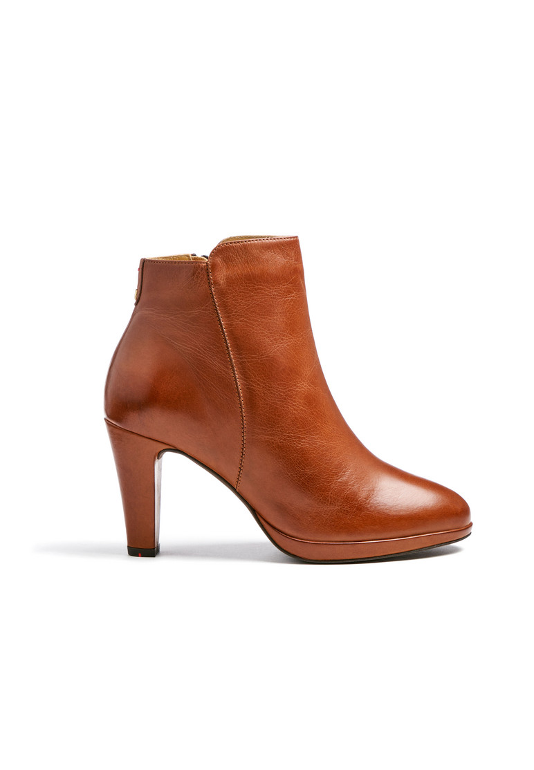 STIEFELETTE Braun