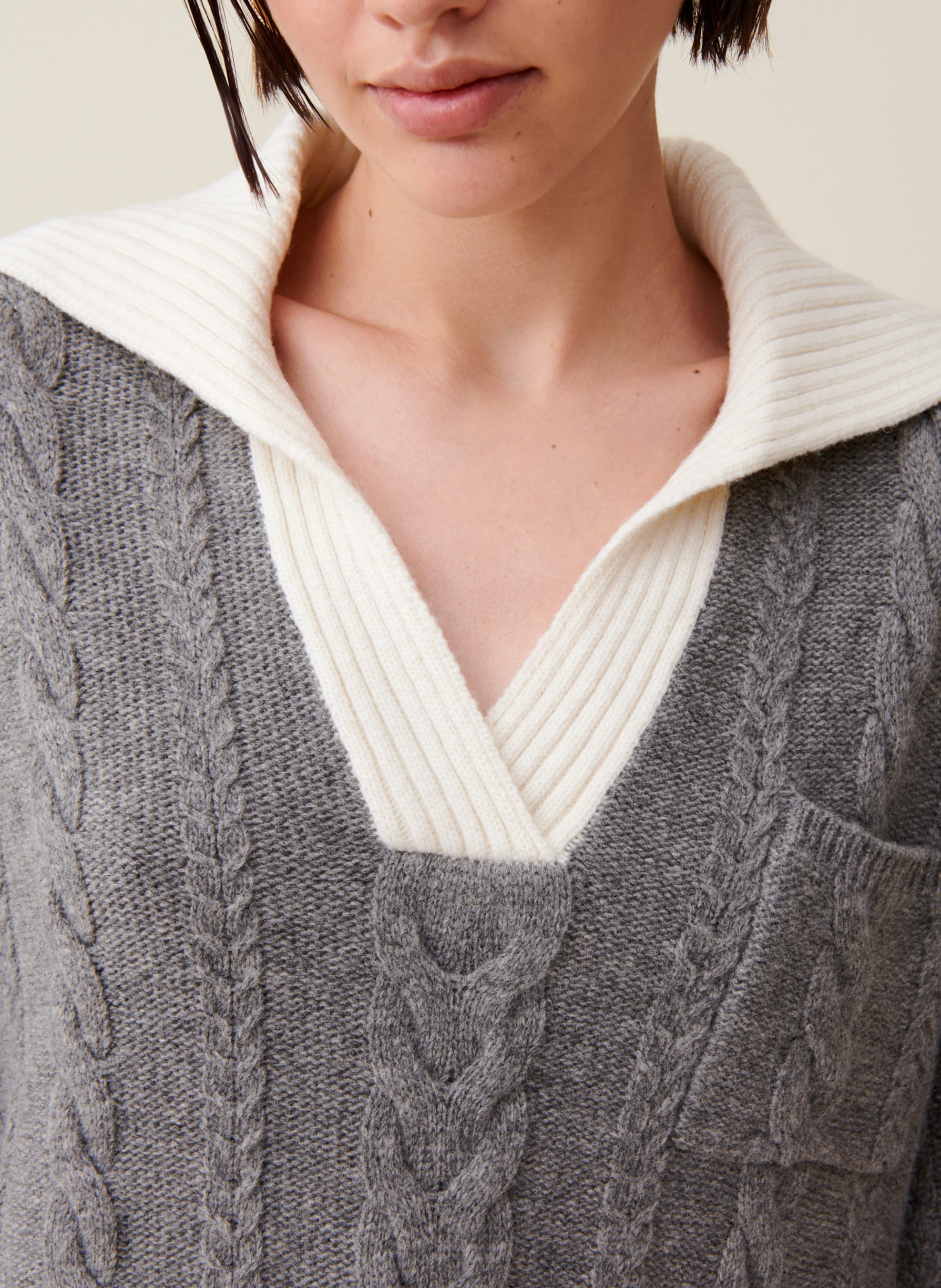 Pull torsadé col polo en laine mélangée | Gris