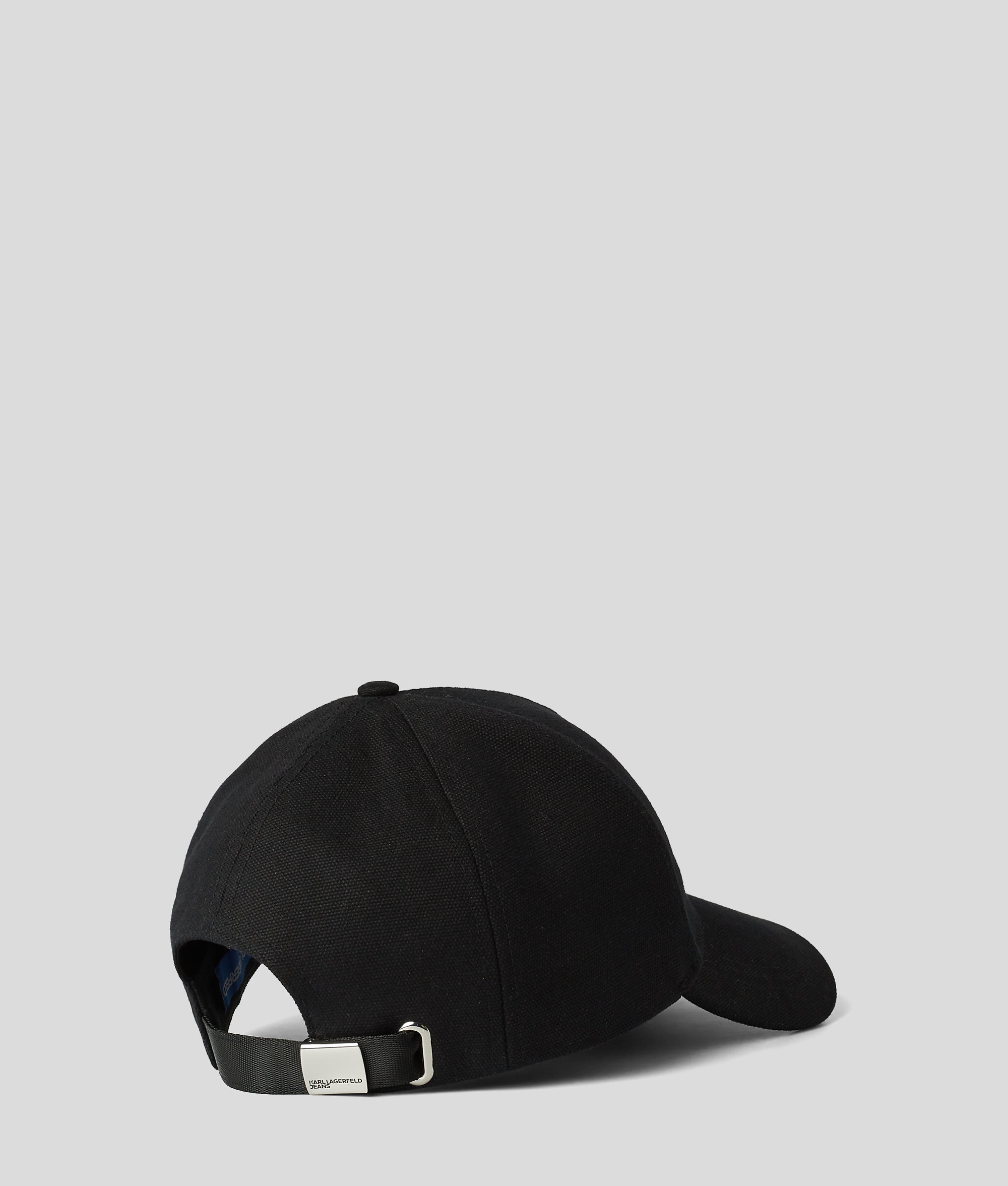 pet met logopatch