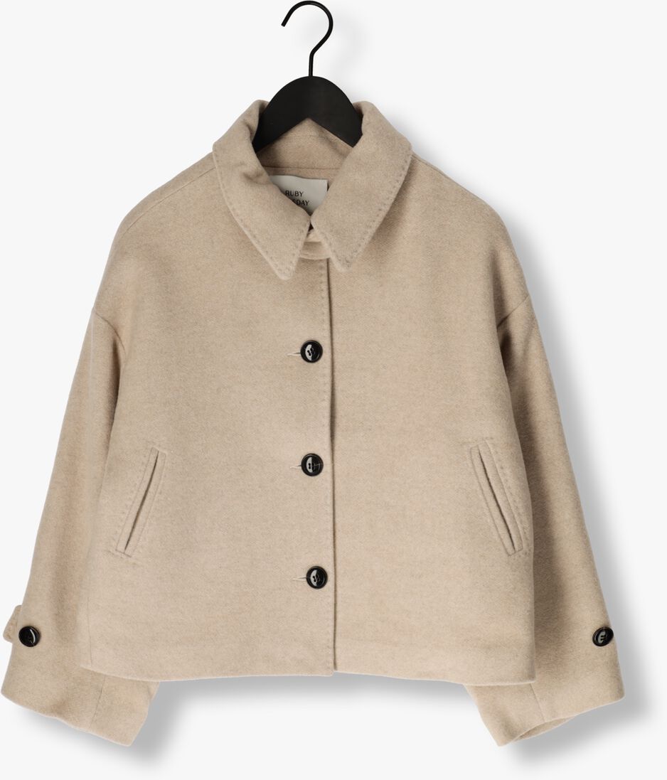 beige ruby tuesday jack mari