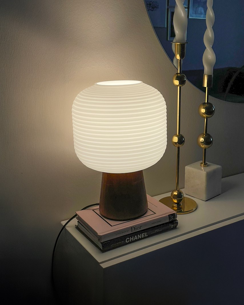 Aura bordlampe brunbeis/hvit E27