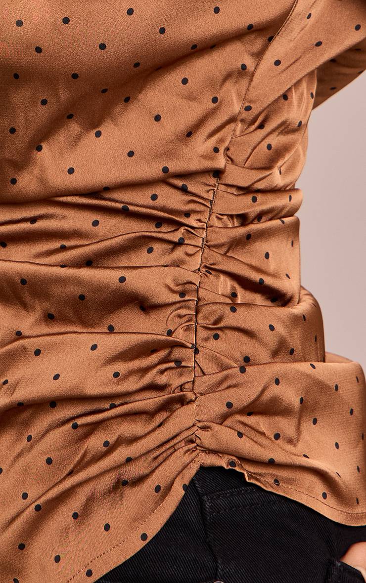Chocolat Haut Asymétrique En Satin À Pois Petite