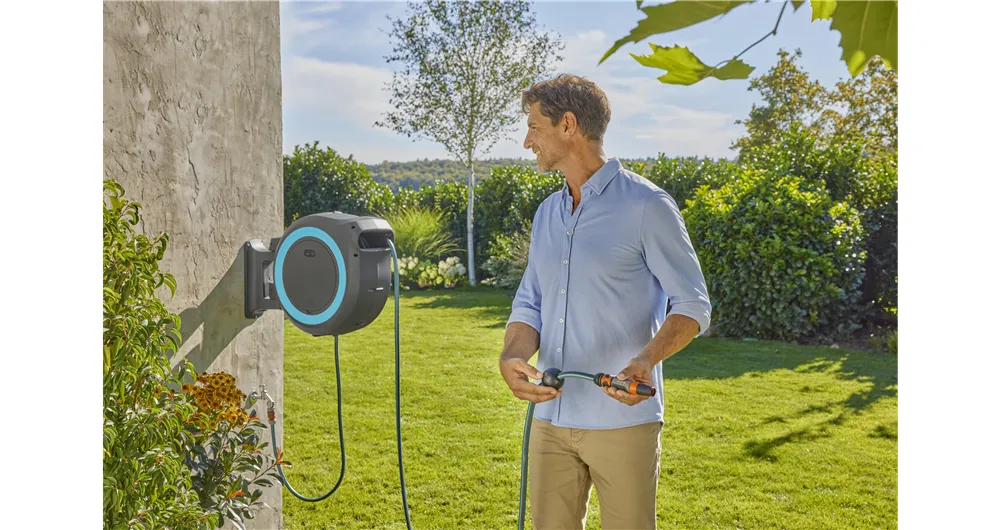 Gardena Batteridrevet vægslangeboks PowerRoll 40 Meter - Solo