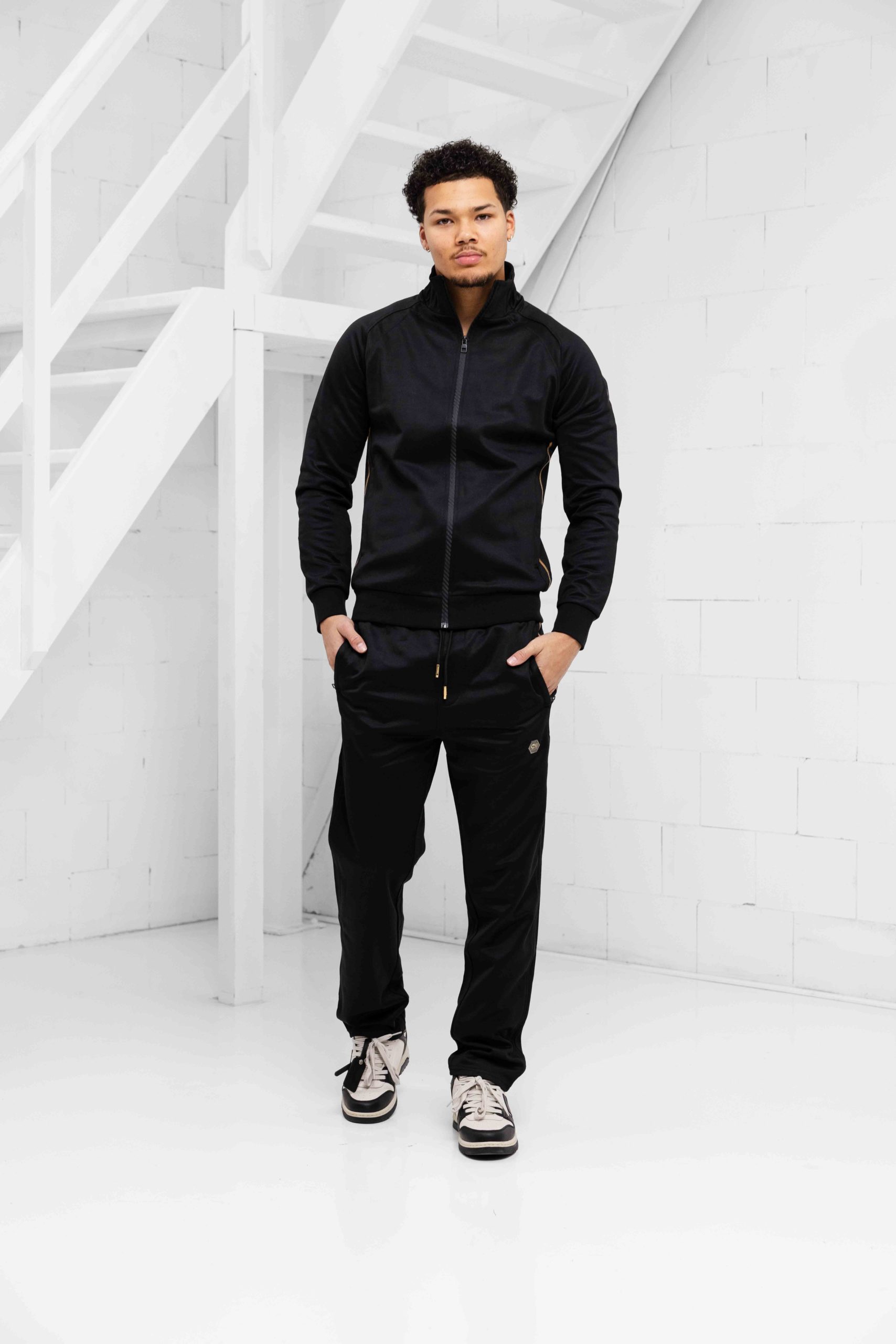 Cruyff Obsidian Trainingspak Heren Zwart/Goud