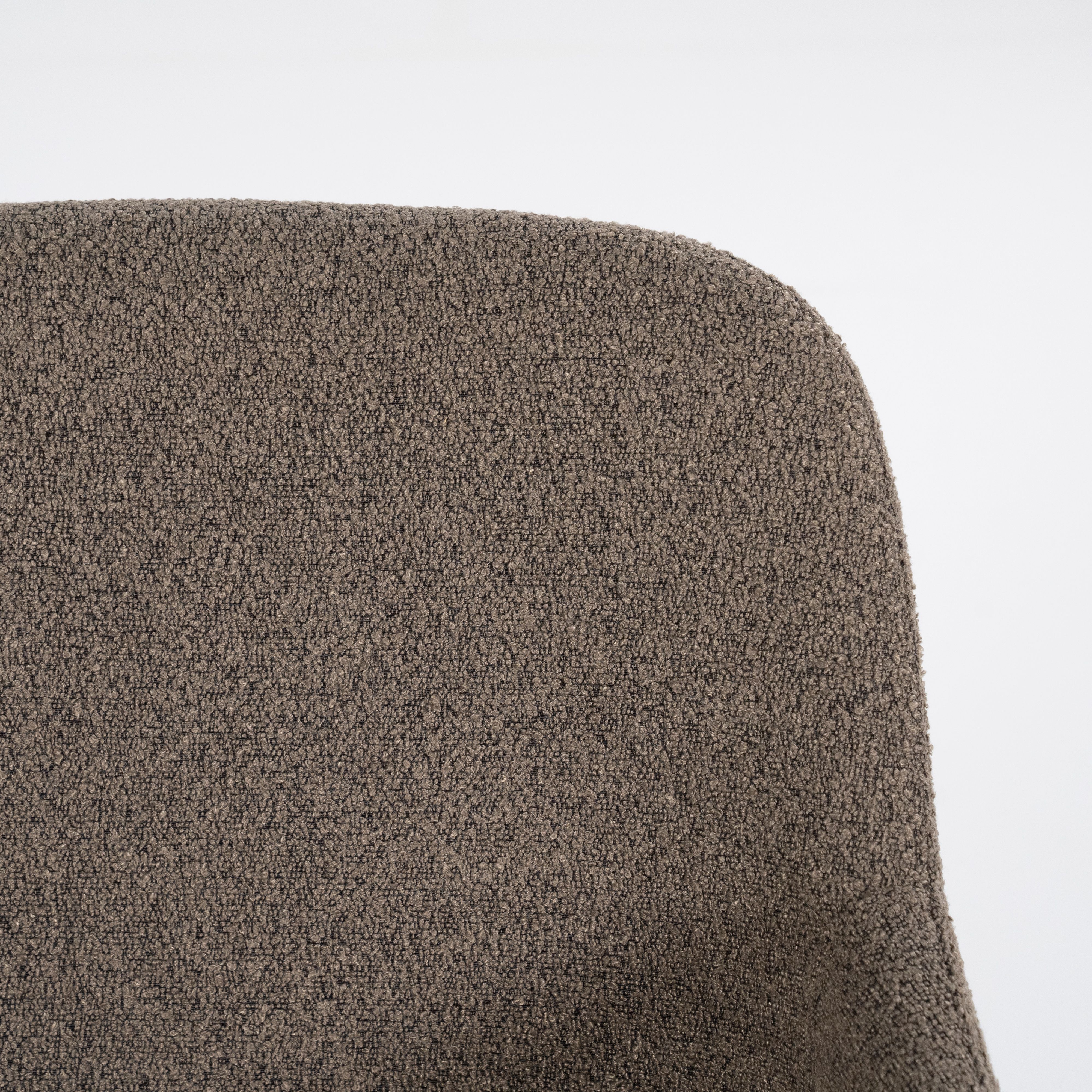 Eetkamerstoel Brown 240242 Fika B56.5 x D59 x H86 cm