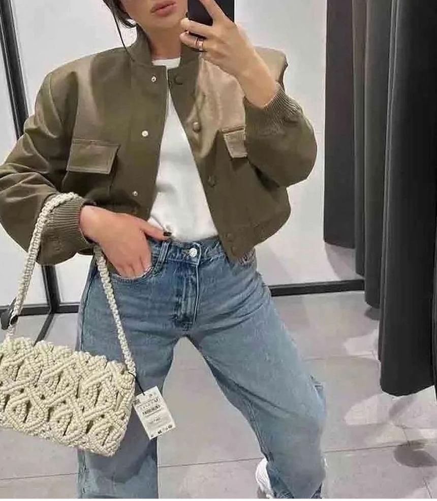 Sosana - Lange mouwen effen crop bomberjack
