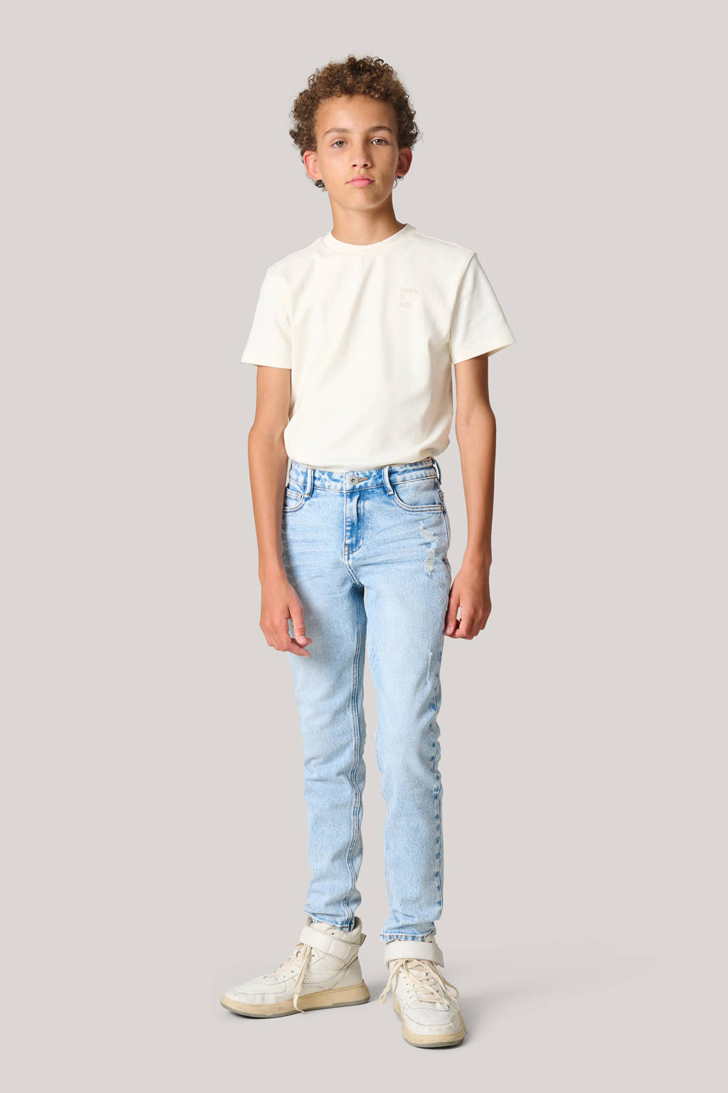 Shoeby tapered fit jeans bleached