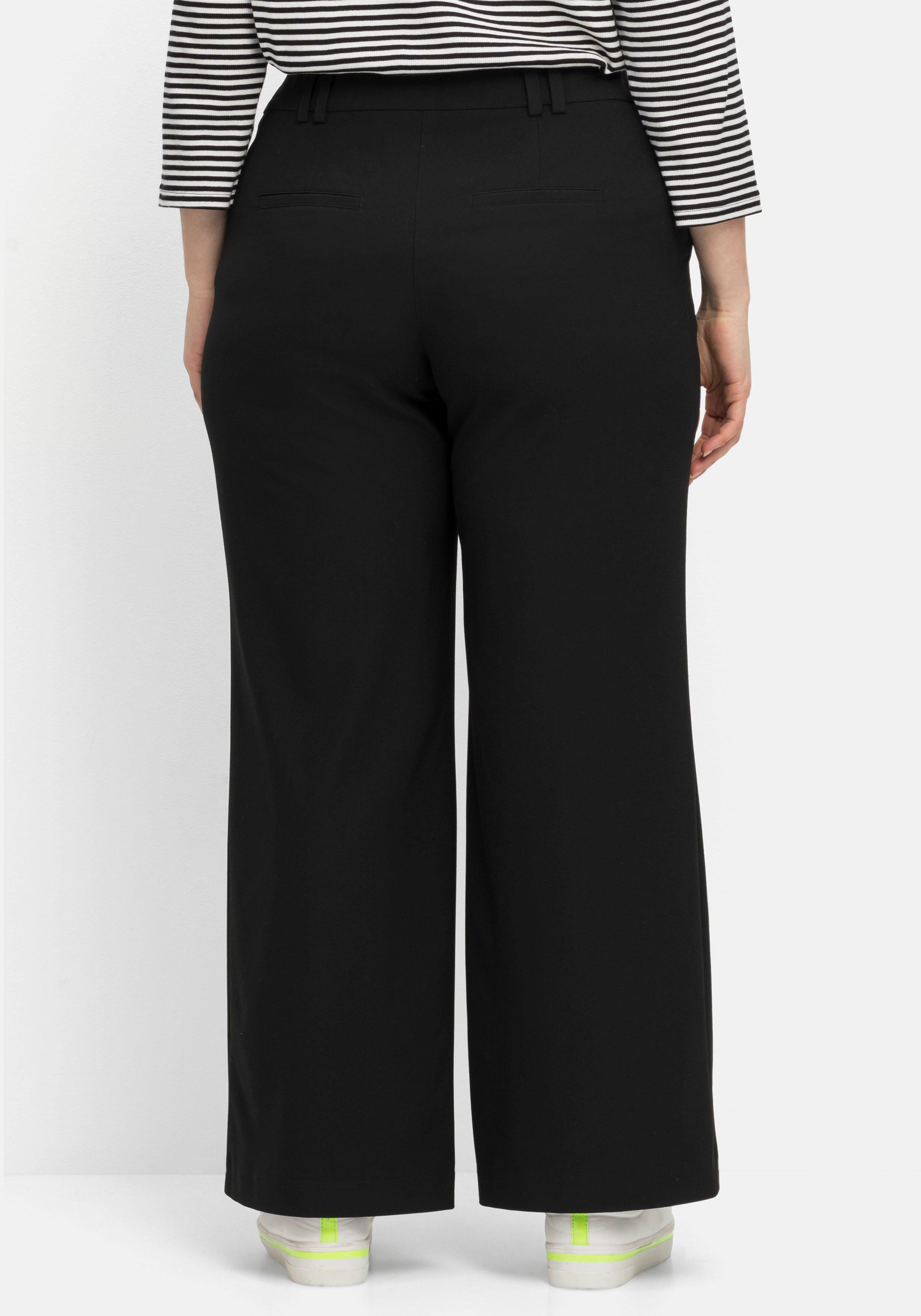Weite Hose mit asymmetrischem Verschluss
