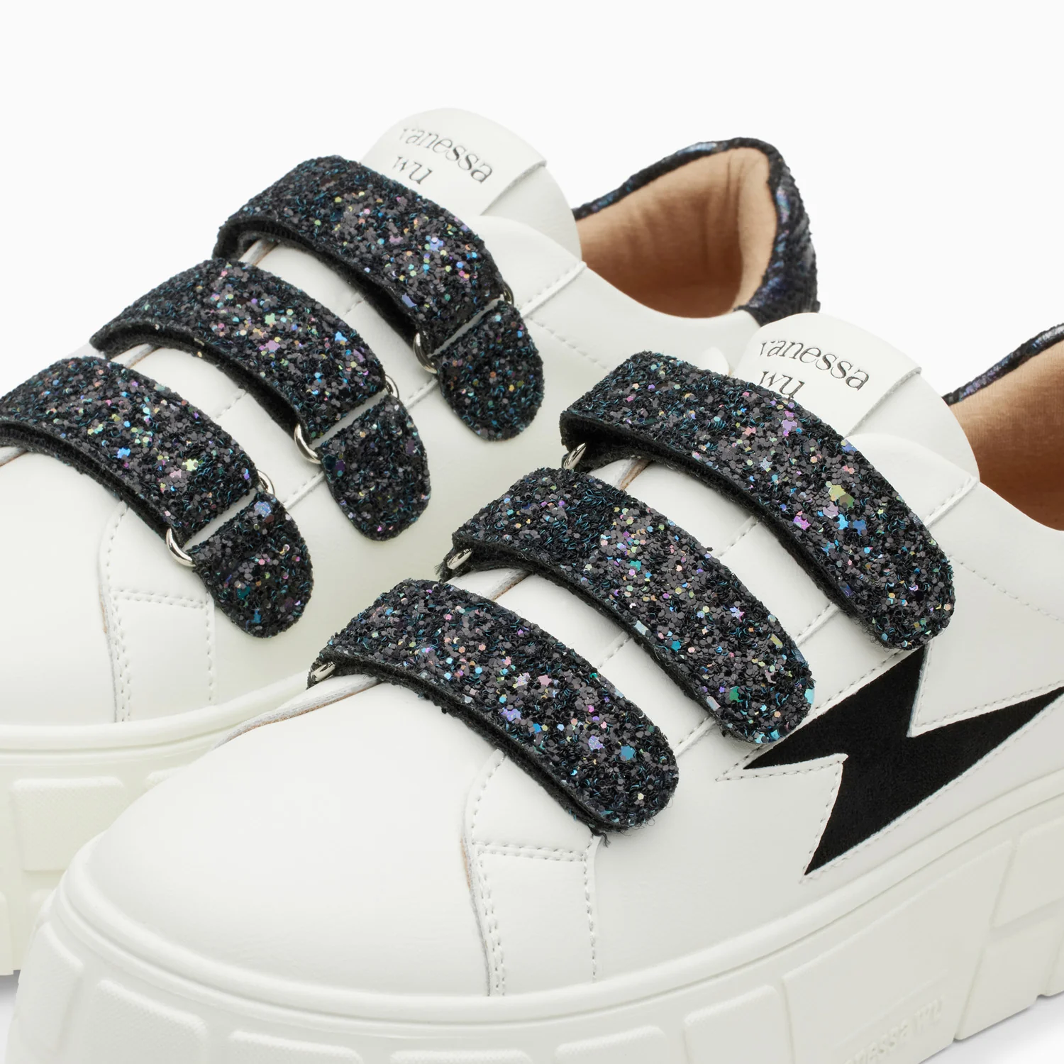 Sneakers-Baskets éclair Eve blanc et noir à plateforme
