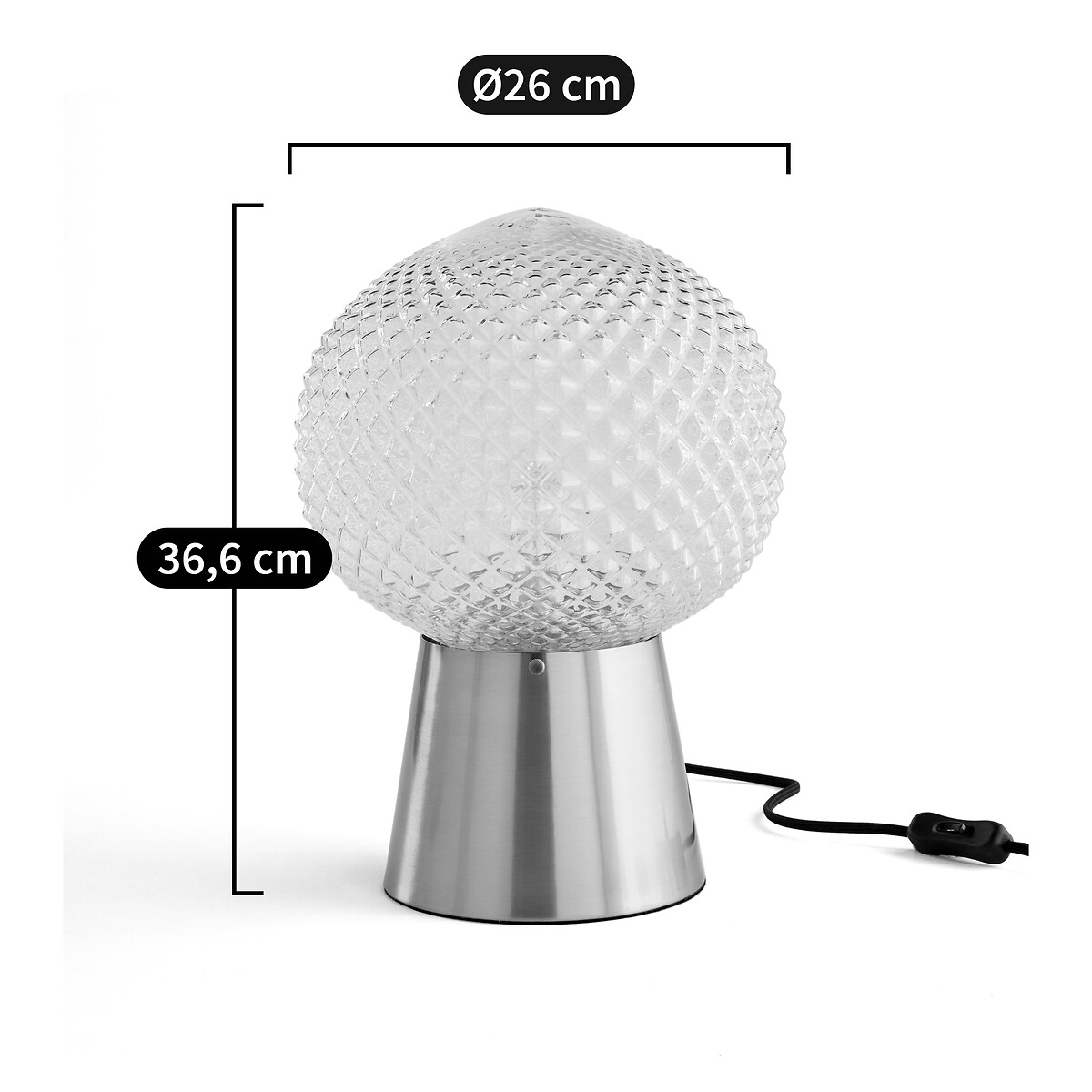 CAMILLE OMERIN X LA REDOUTE INTERIEURS<br>Candeeiro de mesa em vidro cinzelado e latão usado
