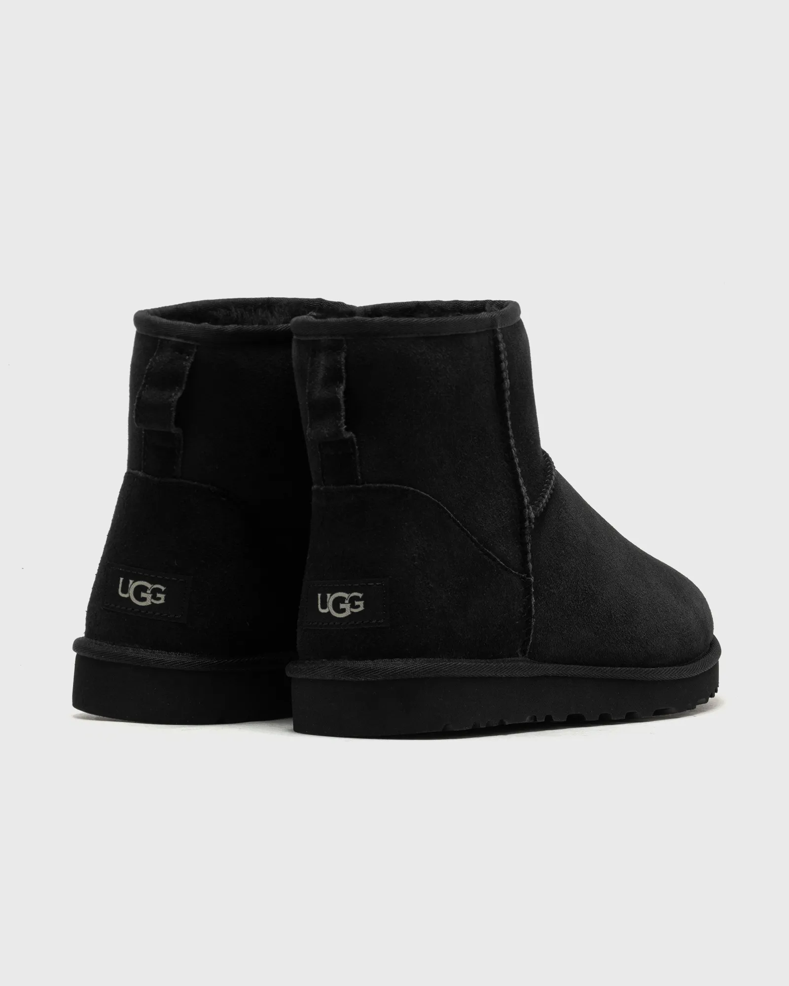 UGG CLASSIC MINI