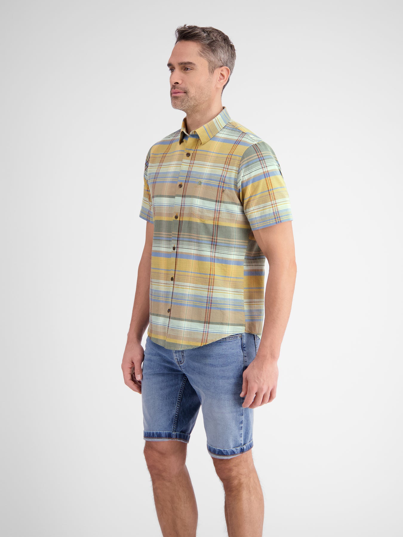 Sommerhemd mit großem Karomuster