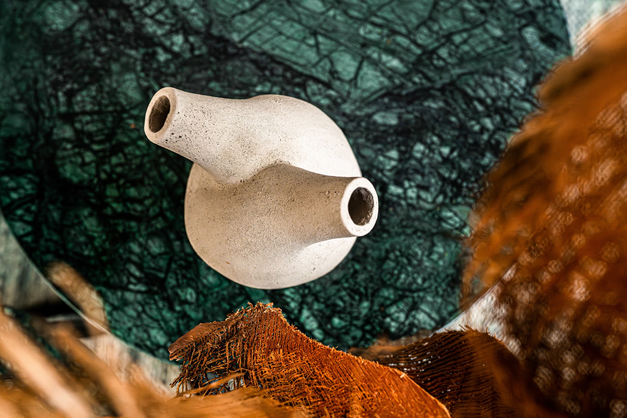 Vase mit 2 Hälsen, grau, H 25 cm, Ø 15 cm von fischer's lagerhaus