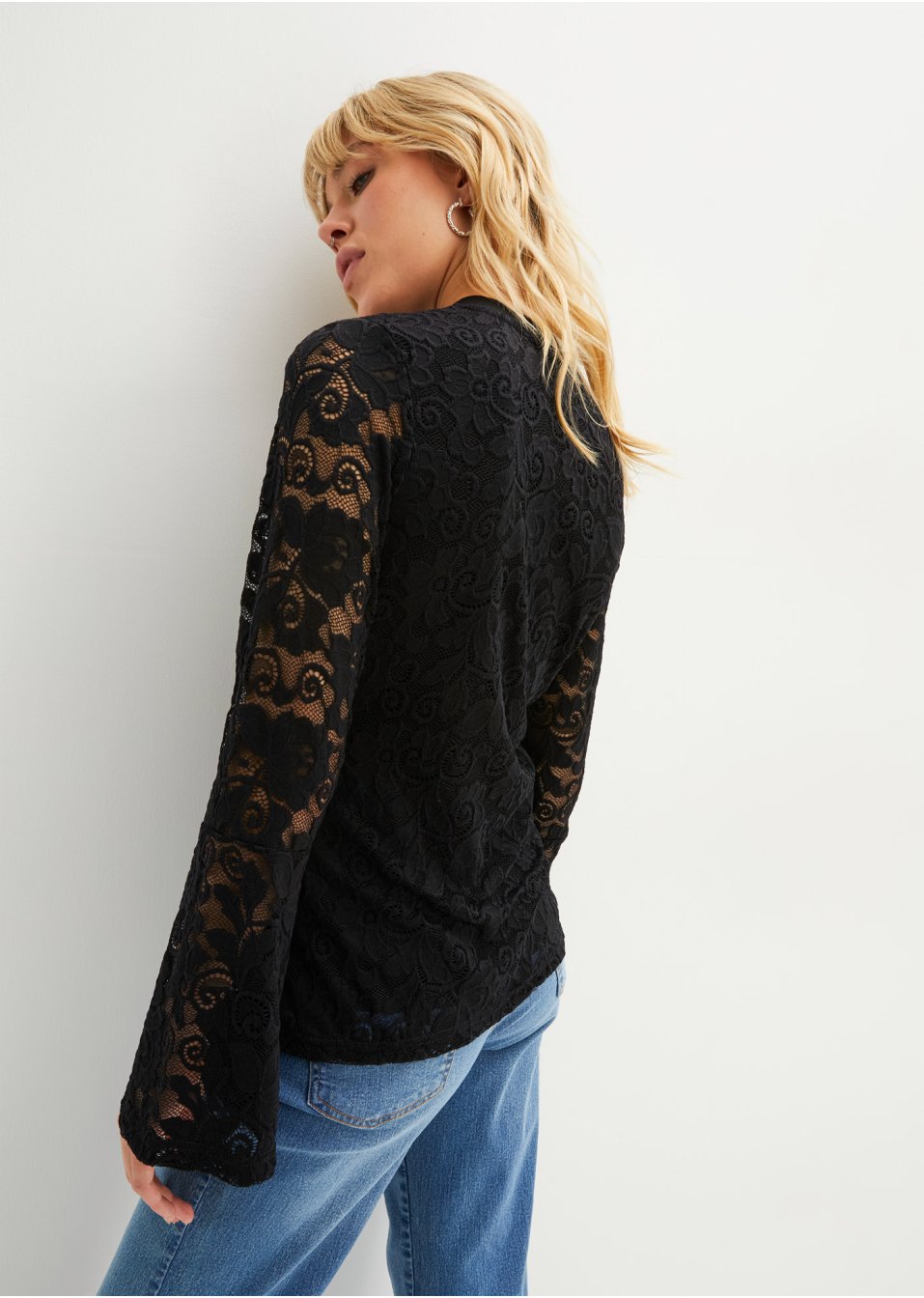T-shirt manches longues en dentelle