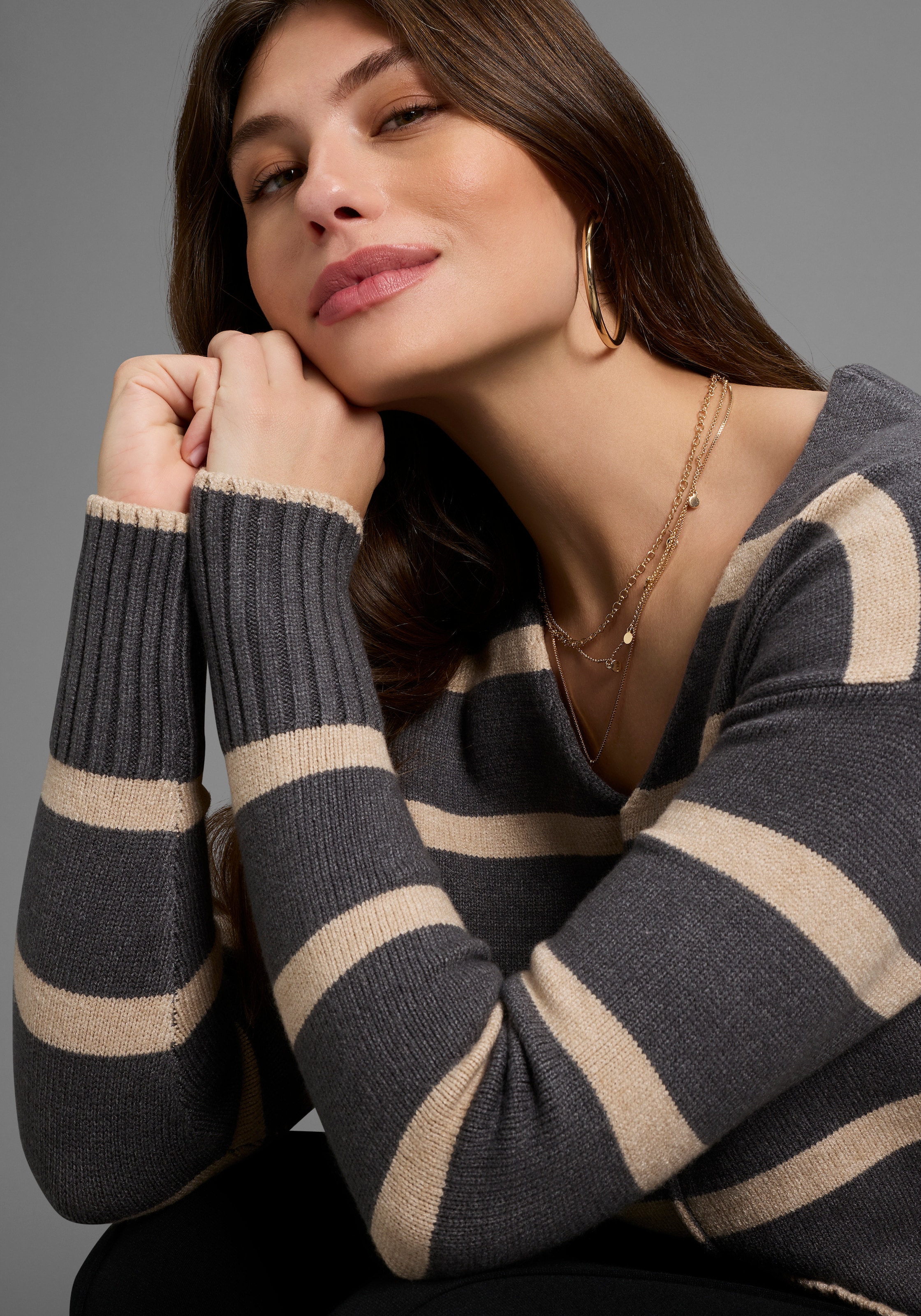 Laura Scott Streifenpullover , softer Übergangsstrick mit V-Ausschnitt in lässiger Passform