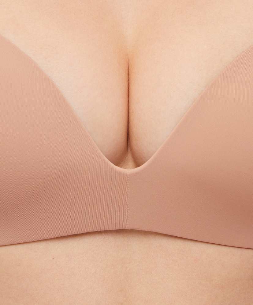Sutiã triangular push-up em poliamida