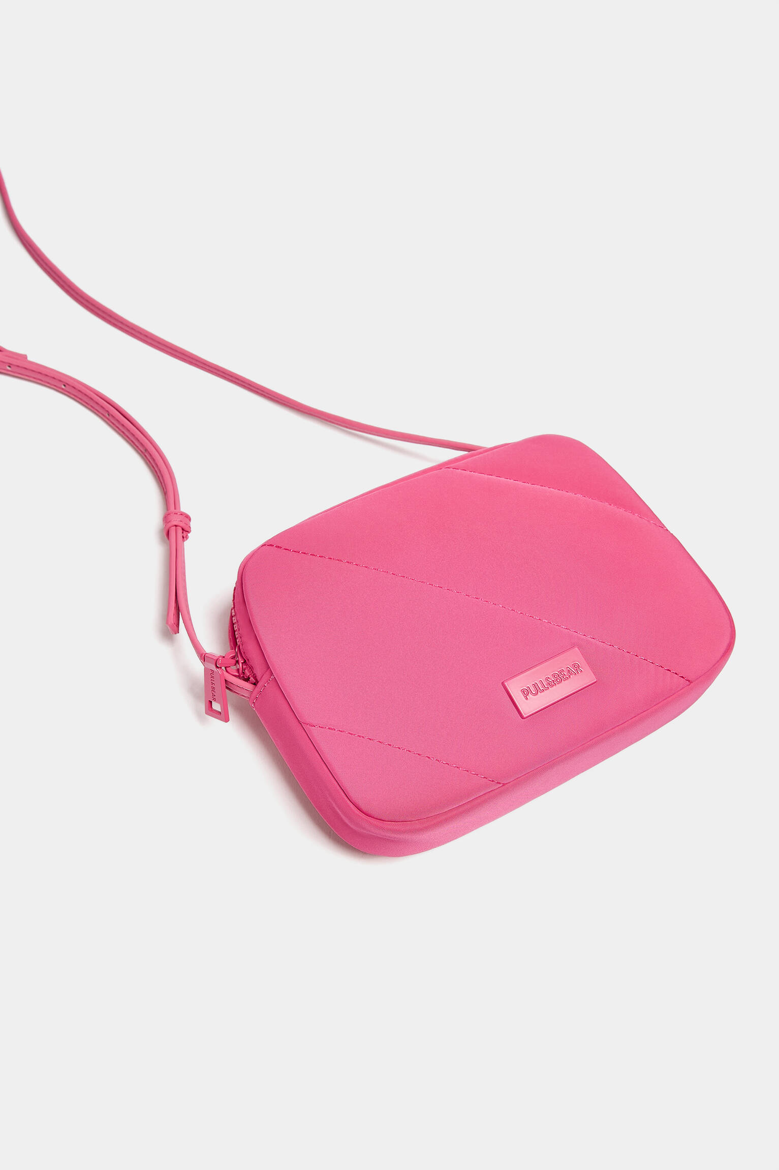Mini bolsa transversal acolchoada - fúcsia