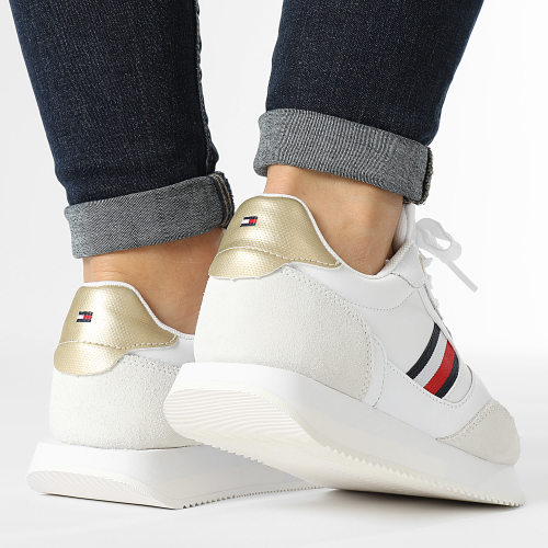 Baskets Femme Global Stripes Lifestyle Runner 7584 White